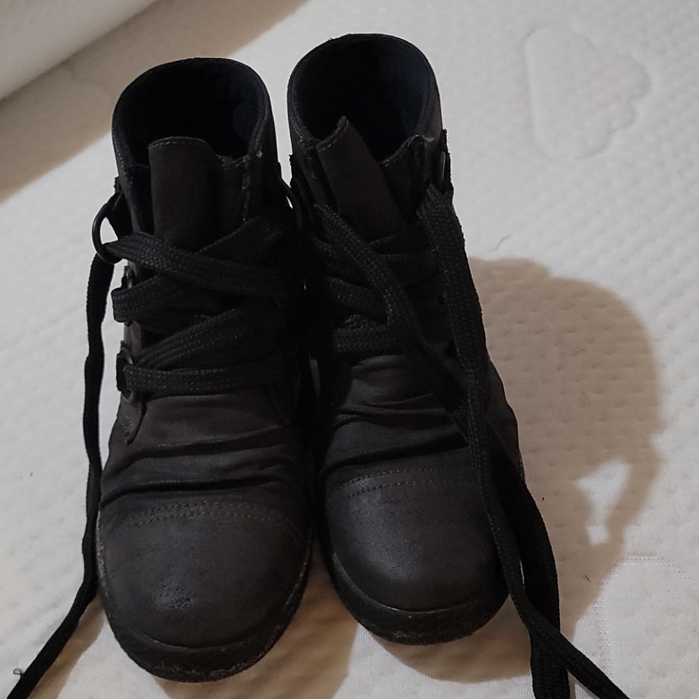 Wedge sneakers boots